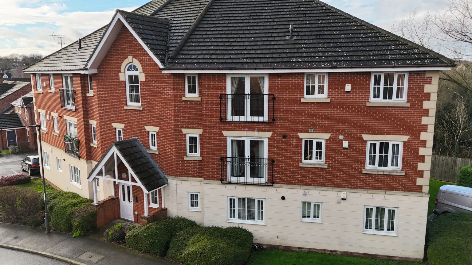 Kyle Close, Renishaw, S21