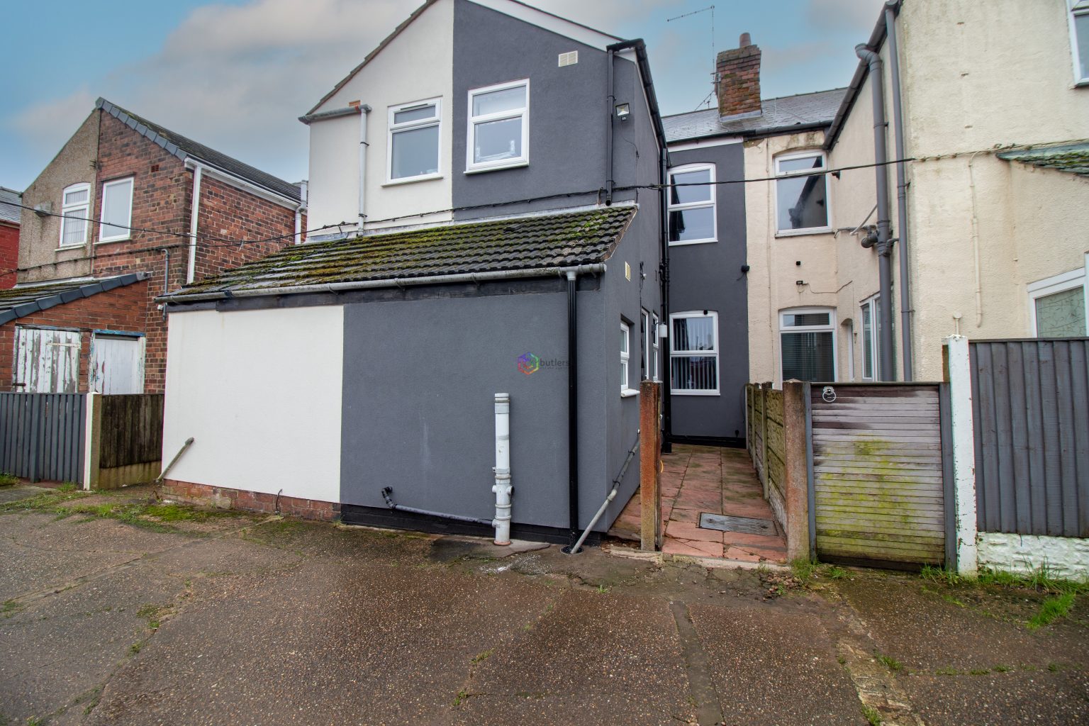 Portland Street, Clowne, S43